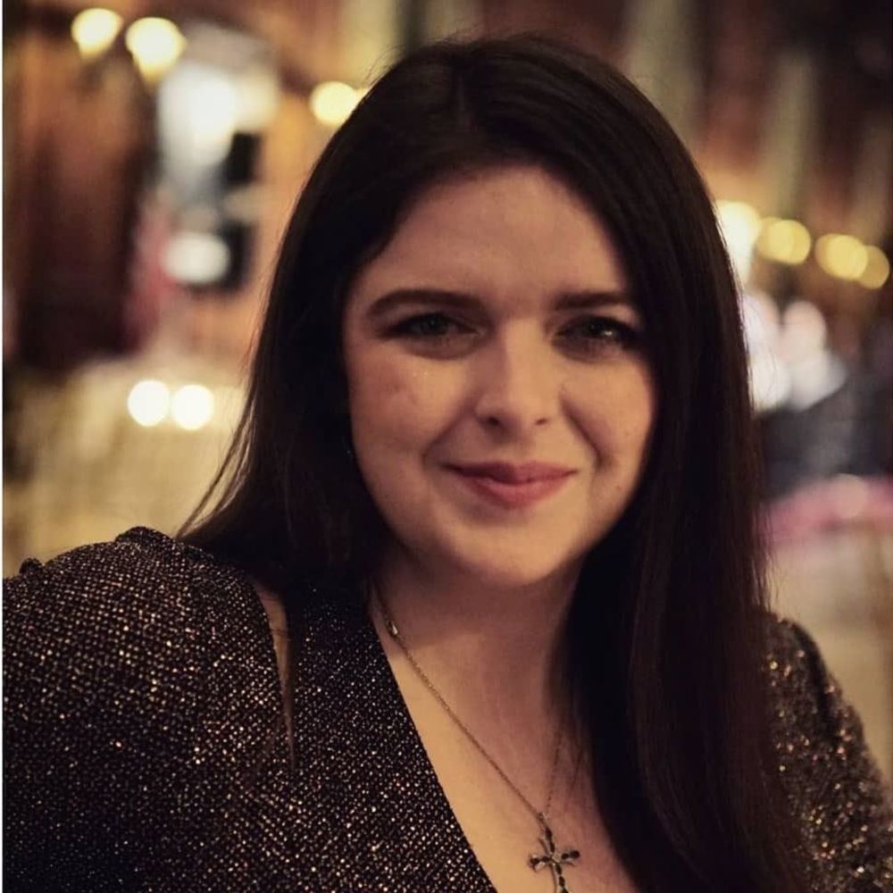 Meet your Posher, Elisa